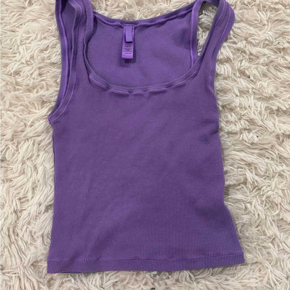 SKIMS Ribbed Purple Tank Top